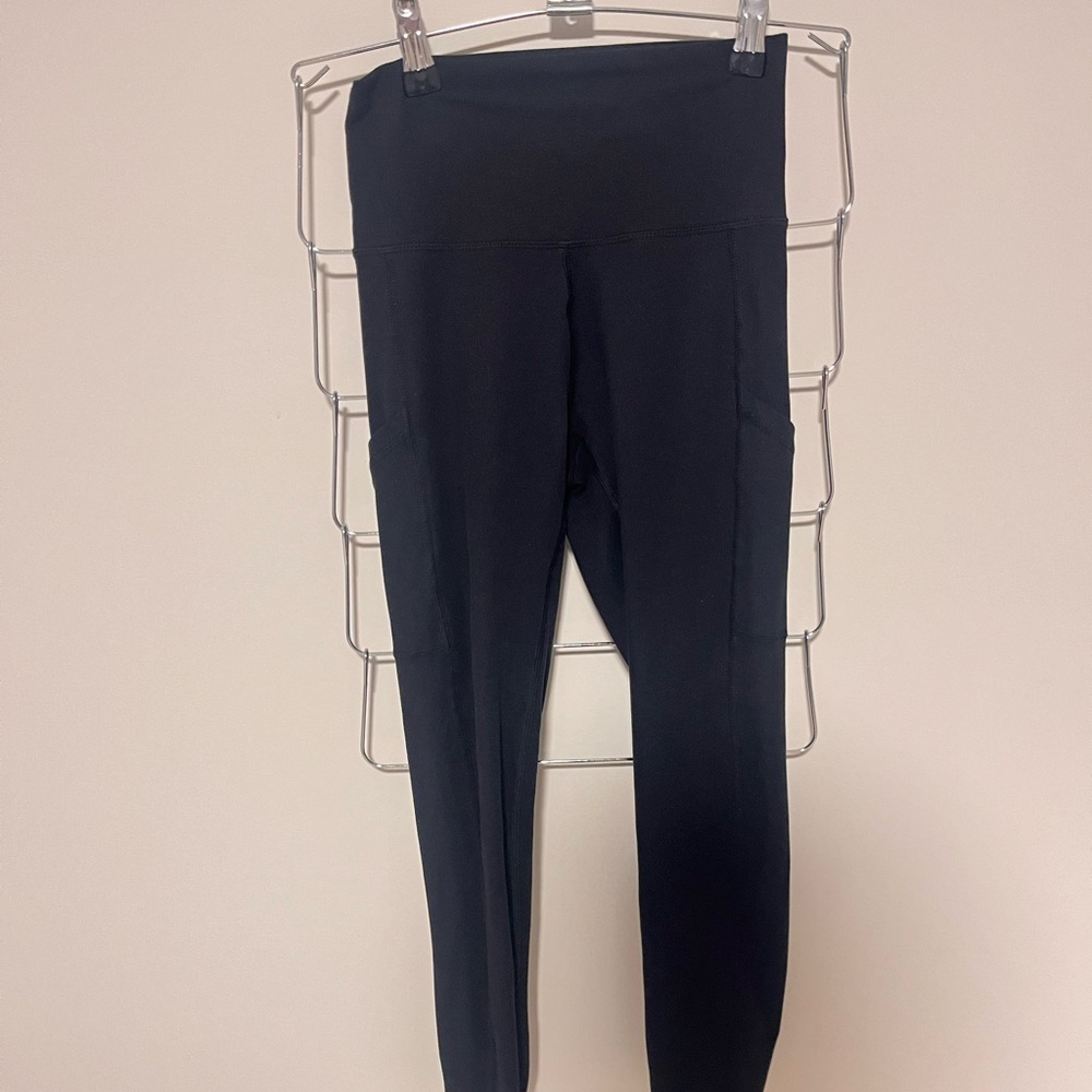 Aerie OFFLINE Black Soft Buttery Yoga Leggings w/ Pockets Size XSmall | Like New - Picture 8 of 8